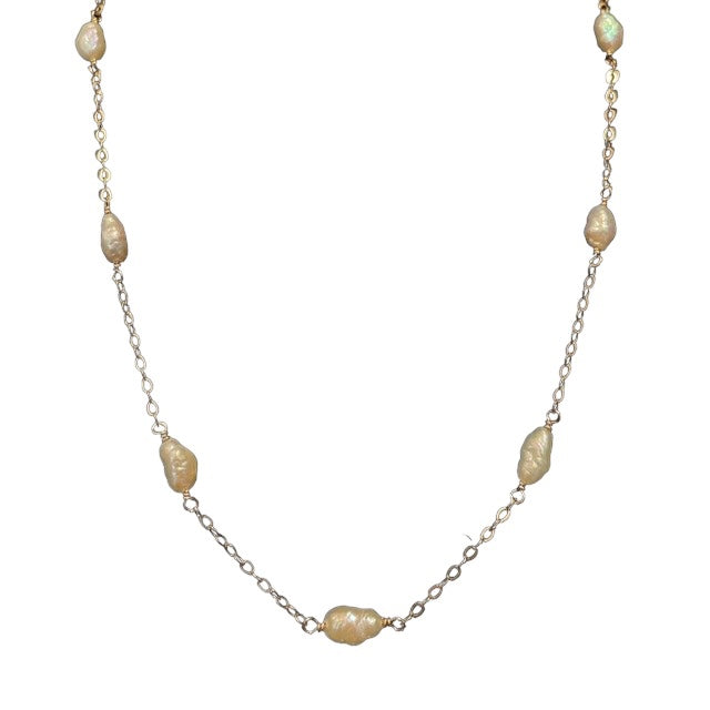 Rice Pearl Necklace