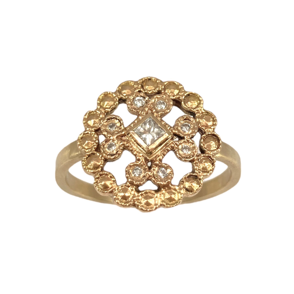 The Lace Cast Ring