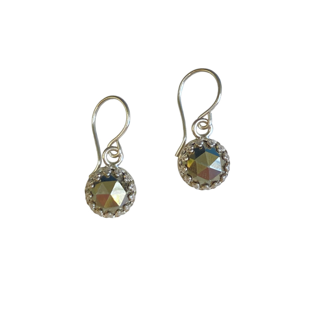 40% Off! Crown Setting Earrings