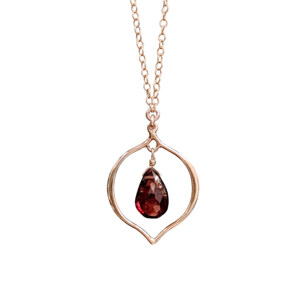 Petal w. Briolette Necklace