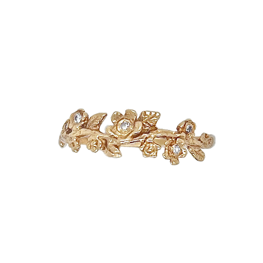 The Garland Ring w. Diamonds