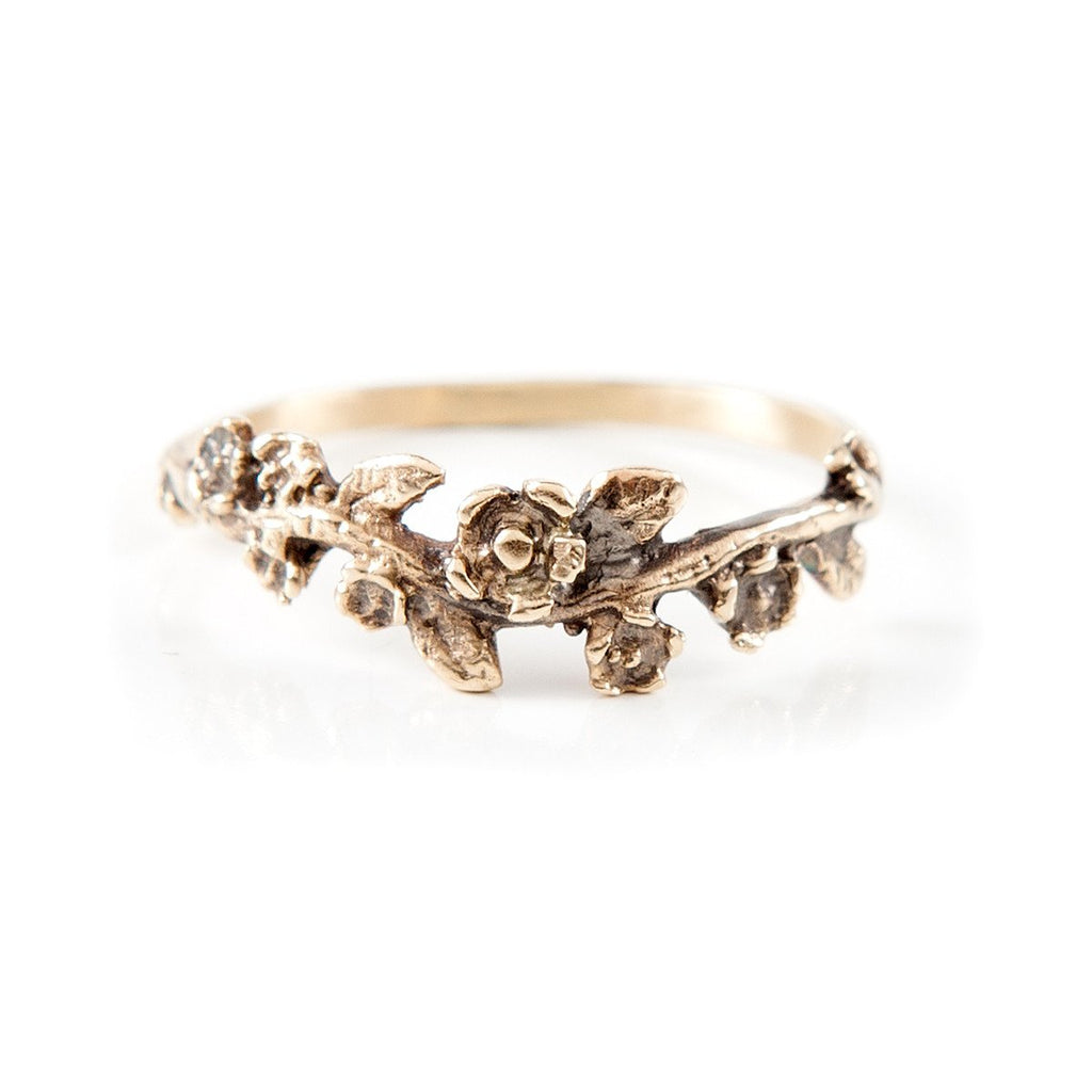 The Garland Ring